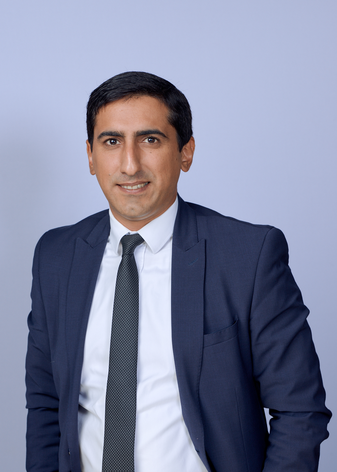 Shamir Razavhoussen